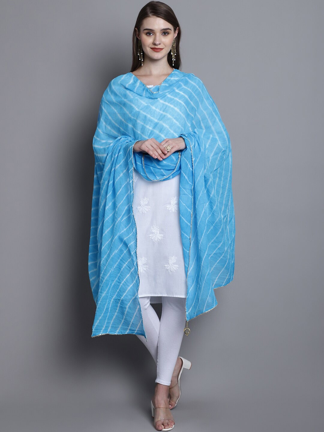 

SOUNDARYA Leheriya Dyed Gotta Patti Dupatta, Turquoise blue