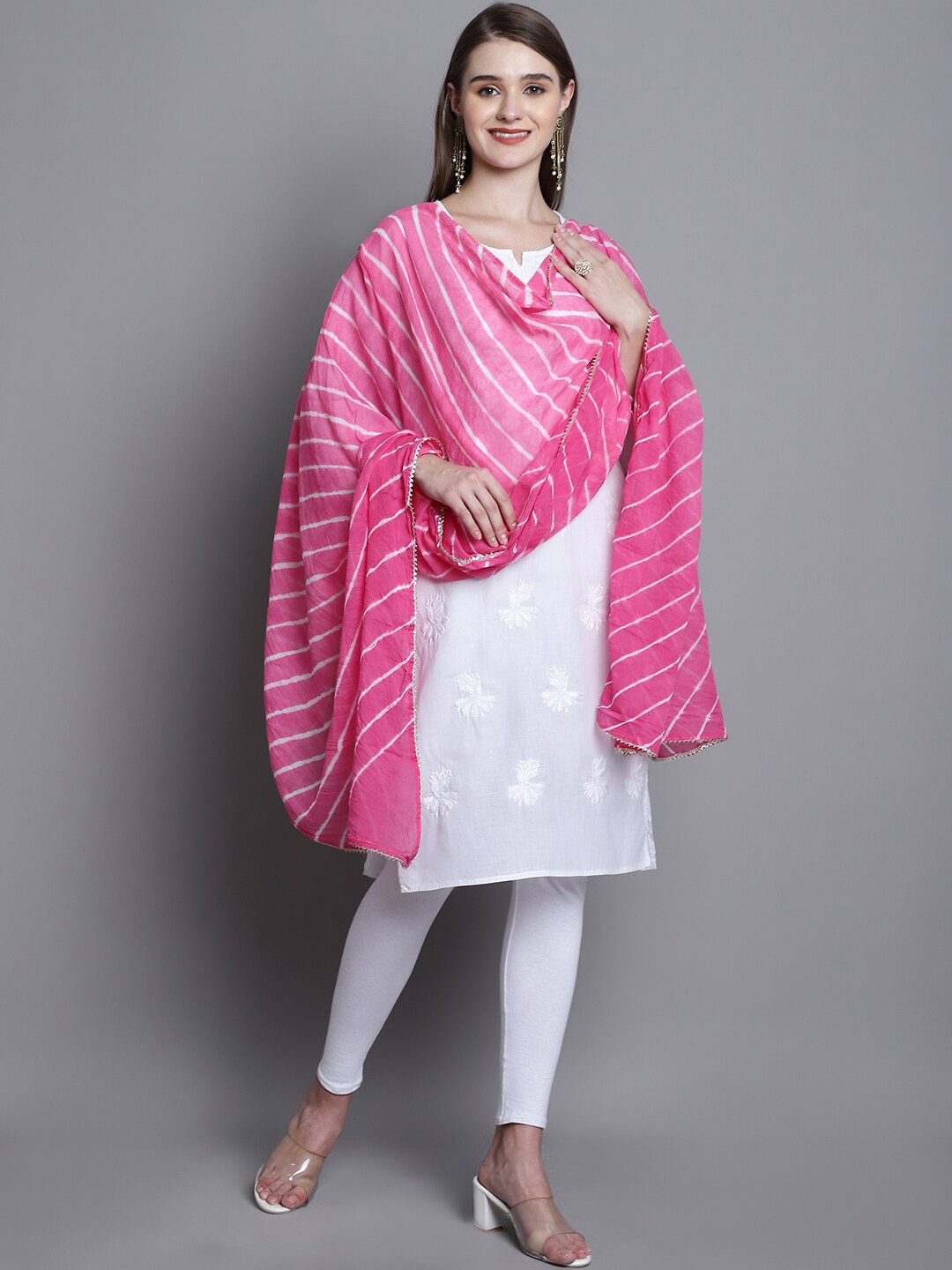 

SOUNDARYA Leheriya Printed Gotta Patti Chiffon Dupatta, Pink