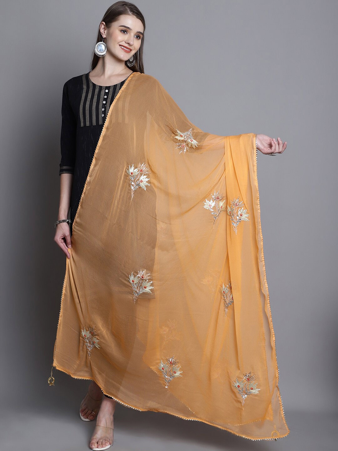 

SOUNDARYA Floral Embroidered Georgette Dupatta With Gotta Patti, Peach