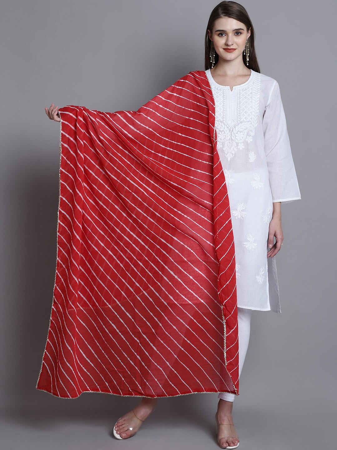 

SOUNDARYA Striped Leheriya Dupatta With Gotta Patti, Red