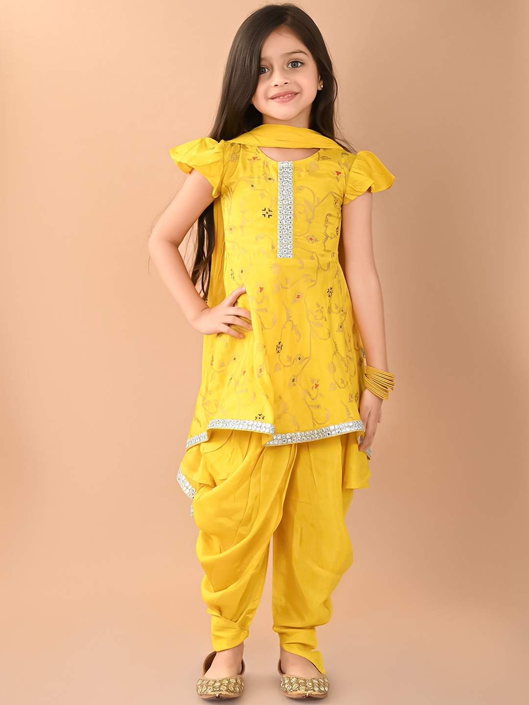 

LilPicks Girls Floral Woven Design Gotta Patti Raw Silk Kurta With Dhoti Pants & Dupatta, Yellow