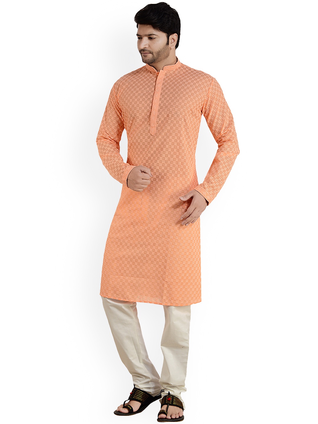 

ARRUGA Men Geometric Mandarin Collar Kurta With Pyjamas, Peach
