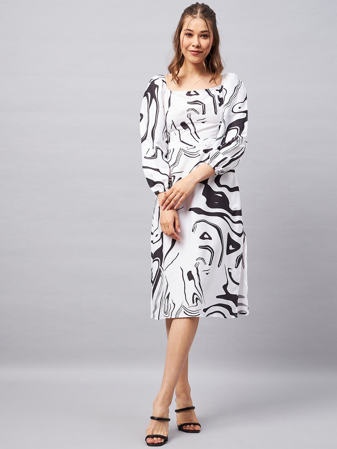 

Chemistry Abstract Printed A-Line Pure Cotton Midi Dress, White