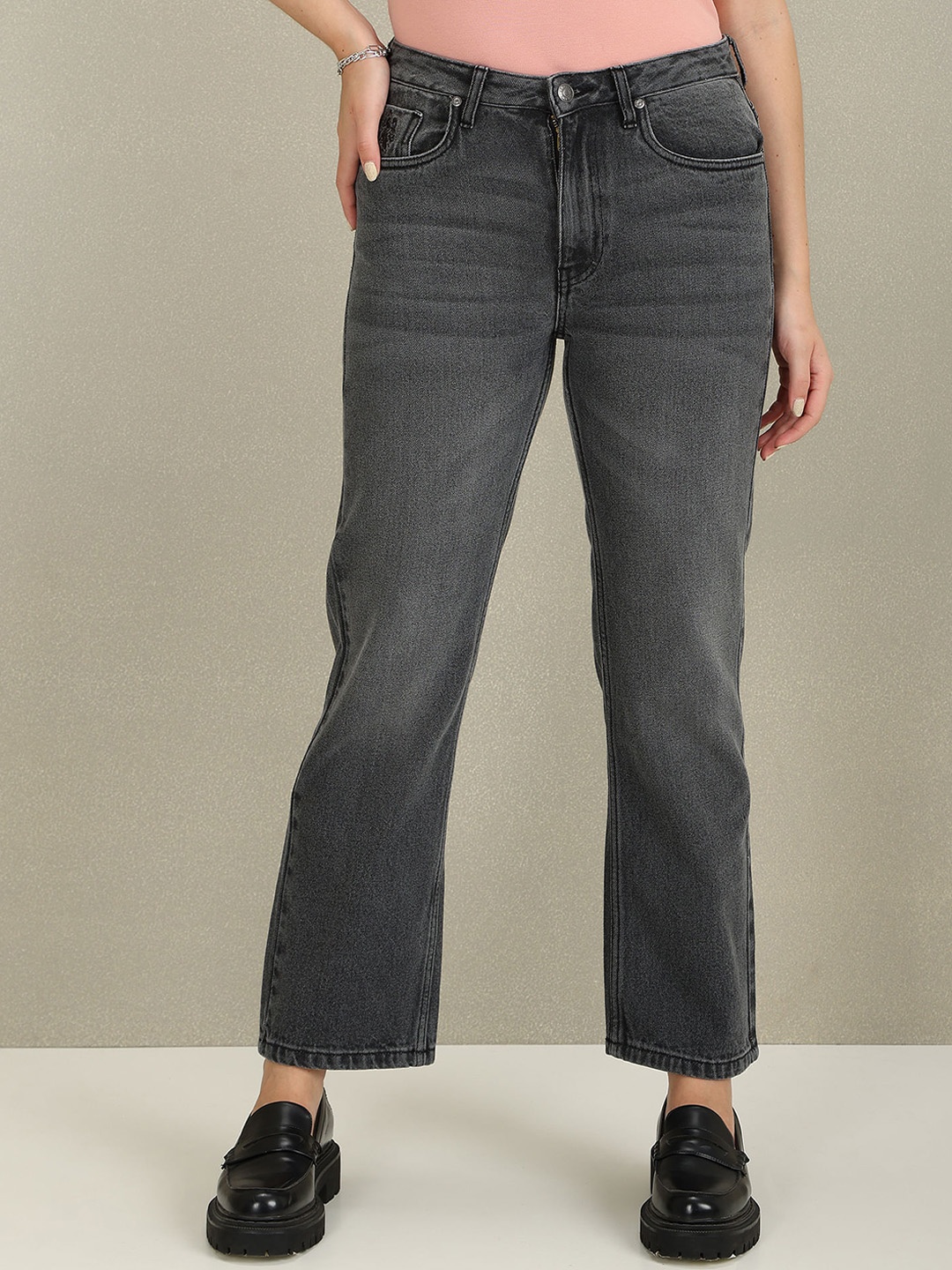 

U.S. Polo Assn. Women Straight Fit Light Fade Clean Look Cotton Jeans, Grey