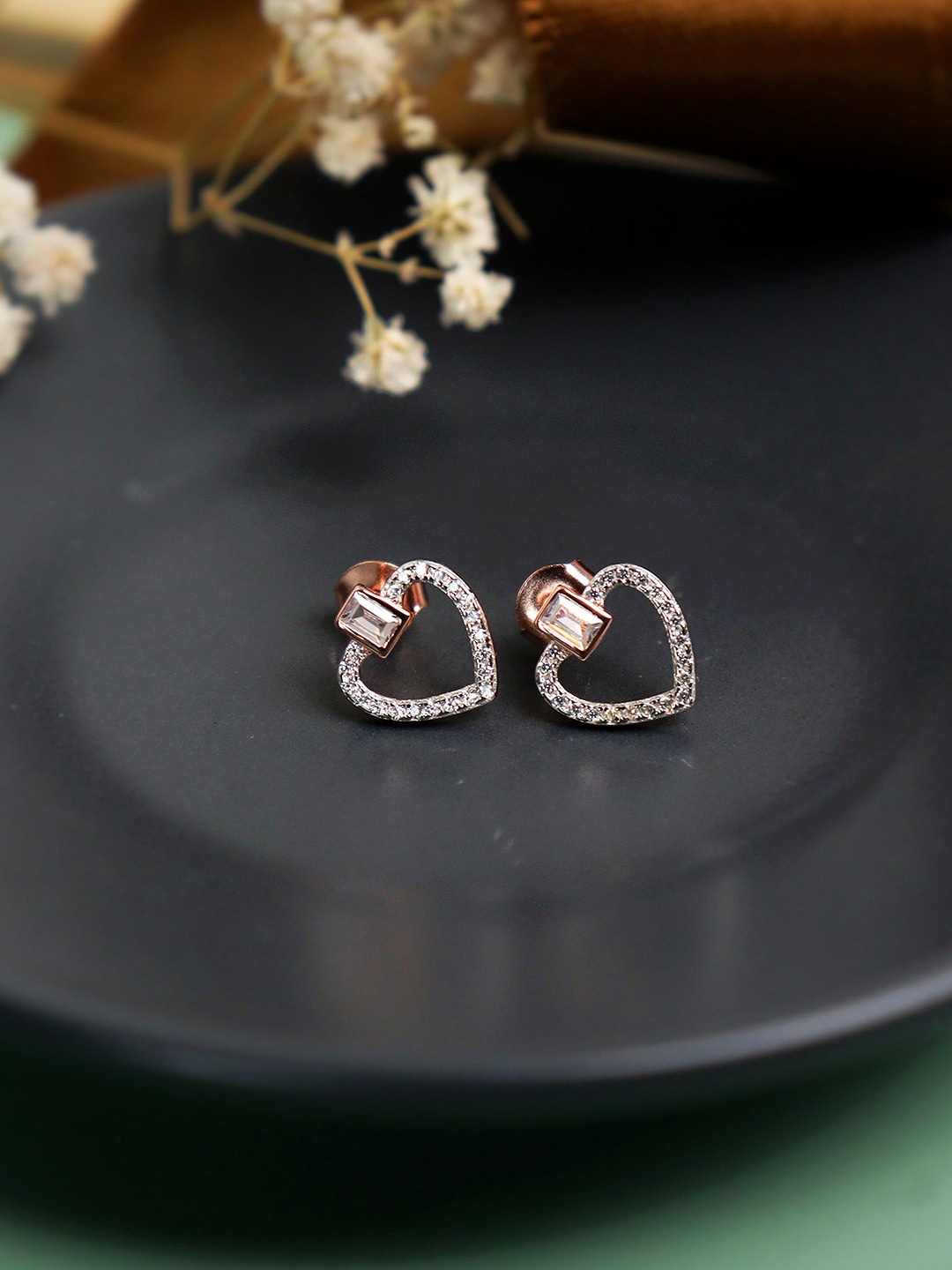 

CURIO COTTAGE Artificial Stones Studded Rose Gold-Plated Contemporary Studs Earrings