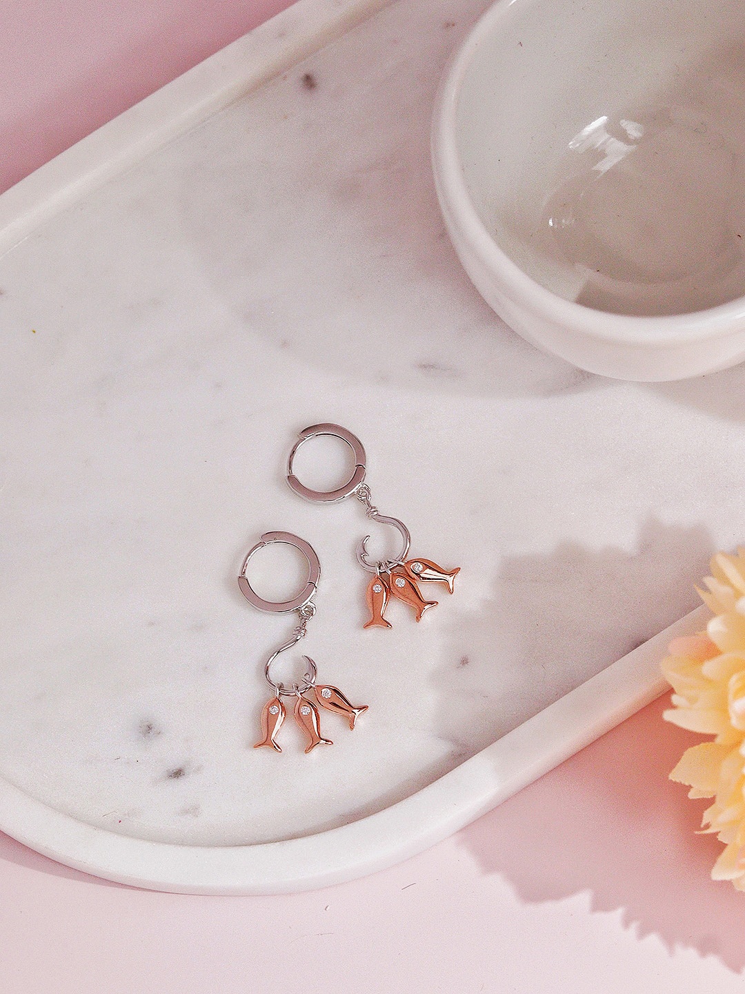 

CURIO COTTAGE Silver-Plated Contemporary Drop Earrings
