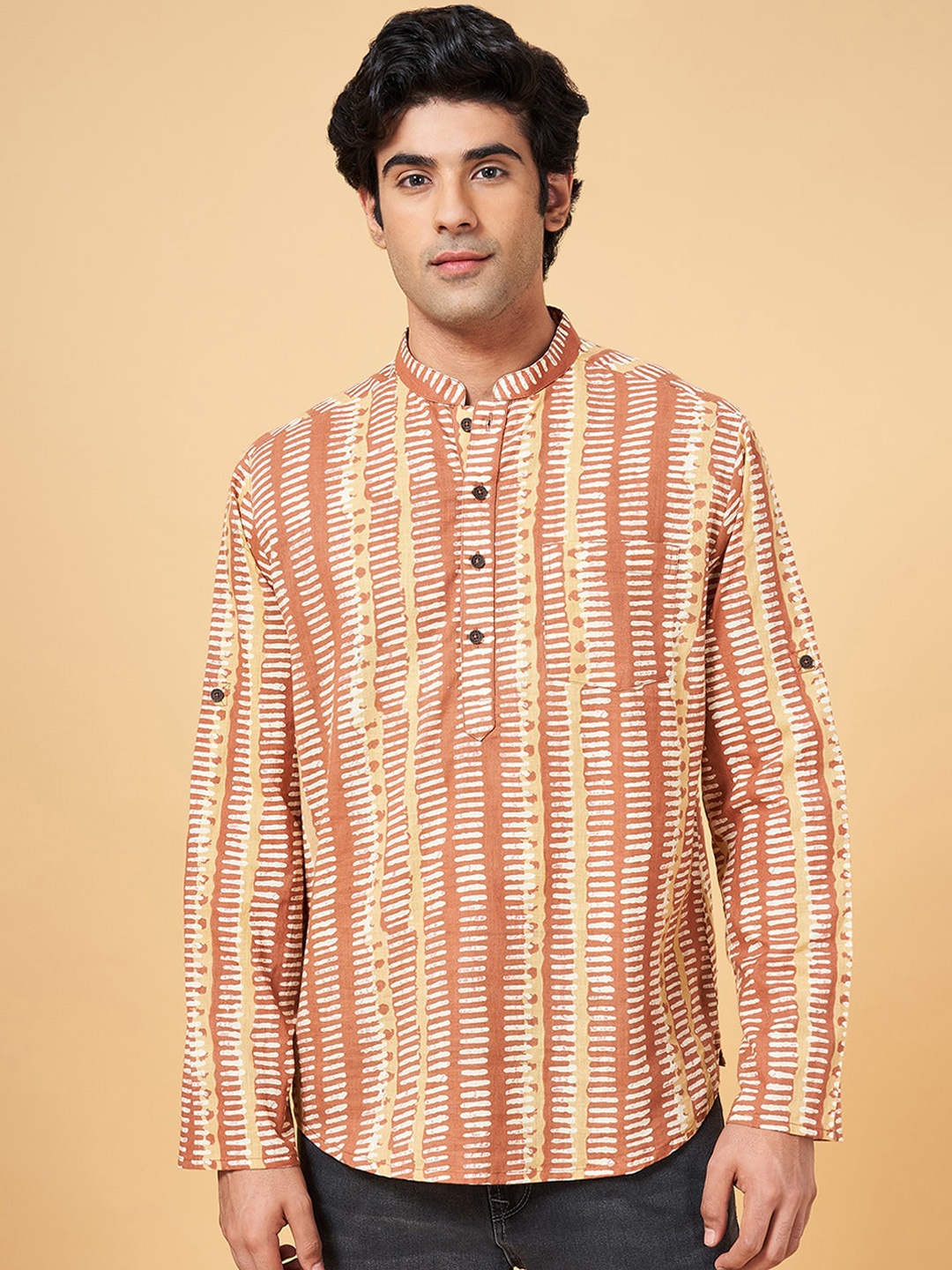 

indus route by Pantaloons Geometric Printed Pure Cotton Kurta, Rust
