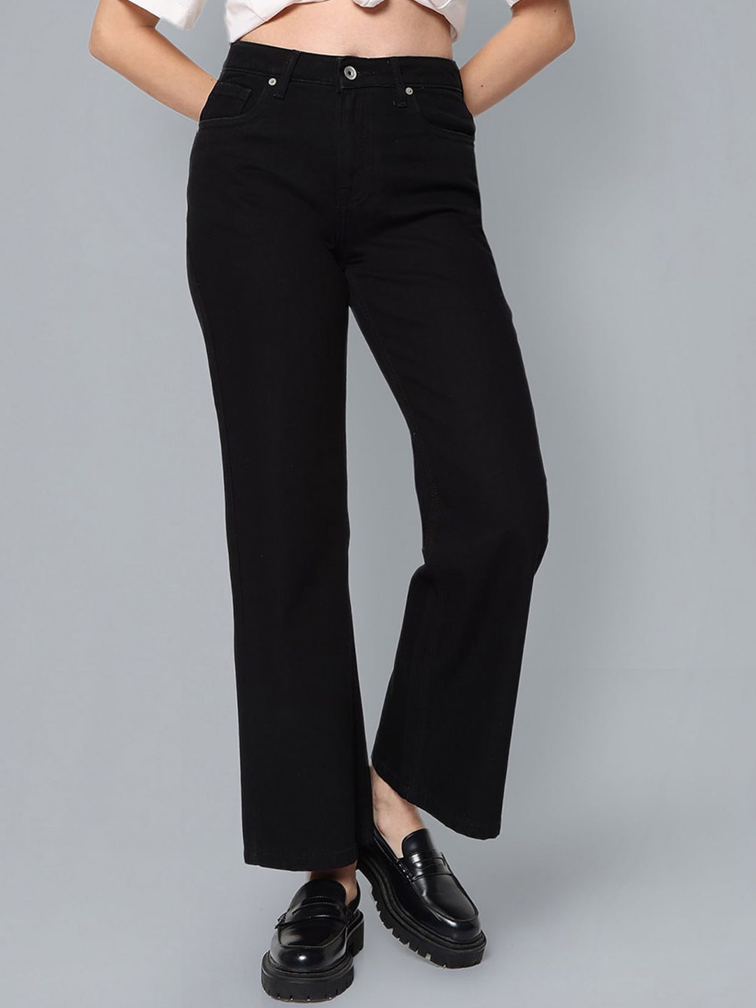 

Flying Machine Women Bootcut Mid-Rise Jeans, Black