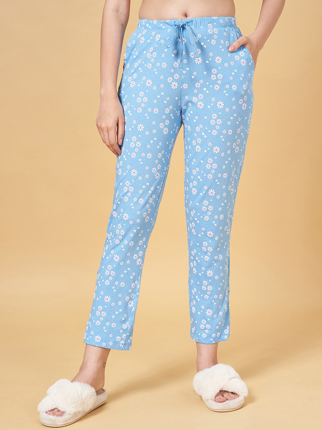 

Dreamz by Pantaloons Women Floral Printed Mid-Rise Cotton Lounge Pant, Blue