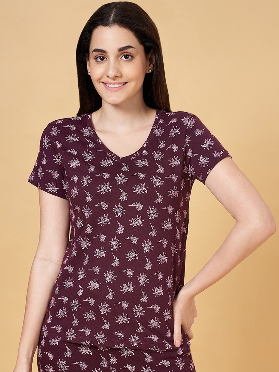 

Dreamz by Pantaloons Printed Cotton Lounge T-Shirts, Maroon
