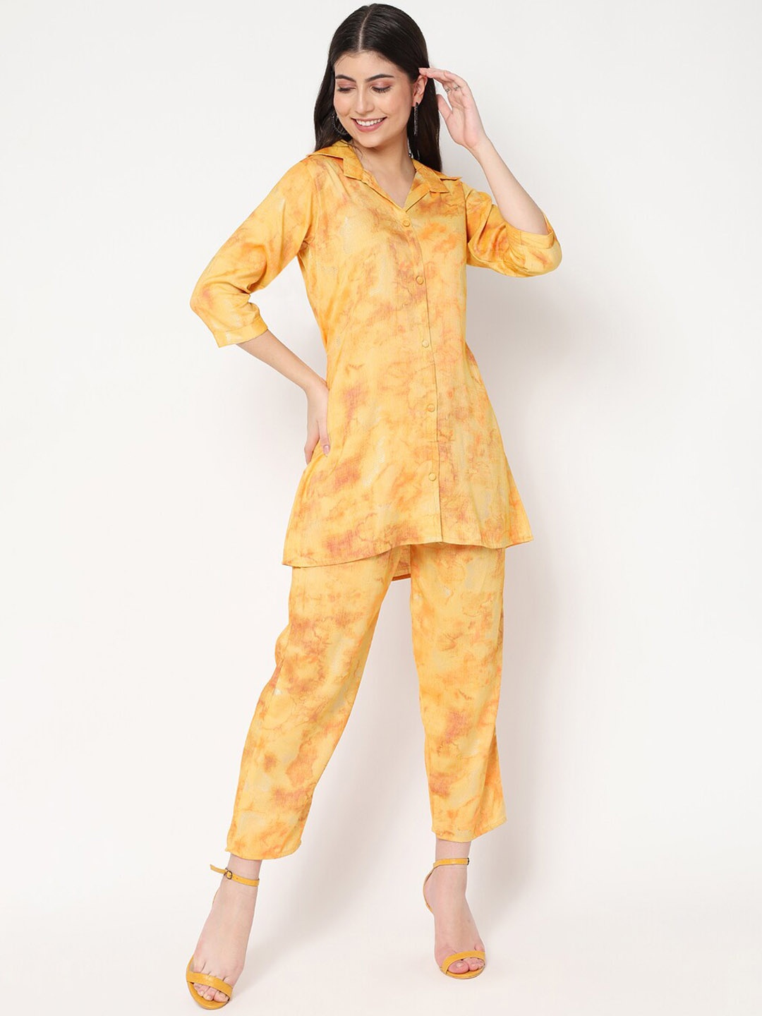 

La Vastraa Printed Shirt Collar Top With Trousers, Yellow
