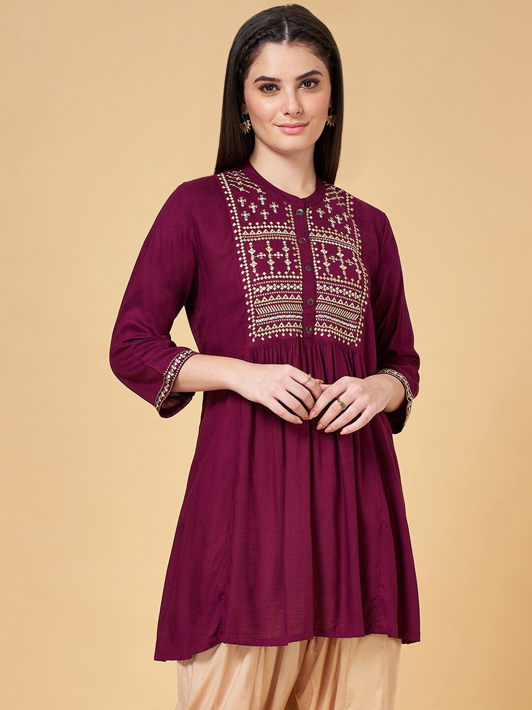 

RANGMANCH BY PANTALOONS Ethnic Motifs Embroidered Mandarin Collar A-Line Kurti, Burgundy