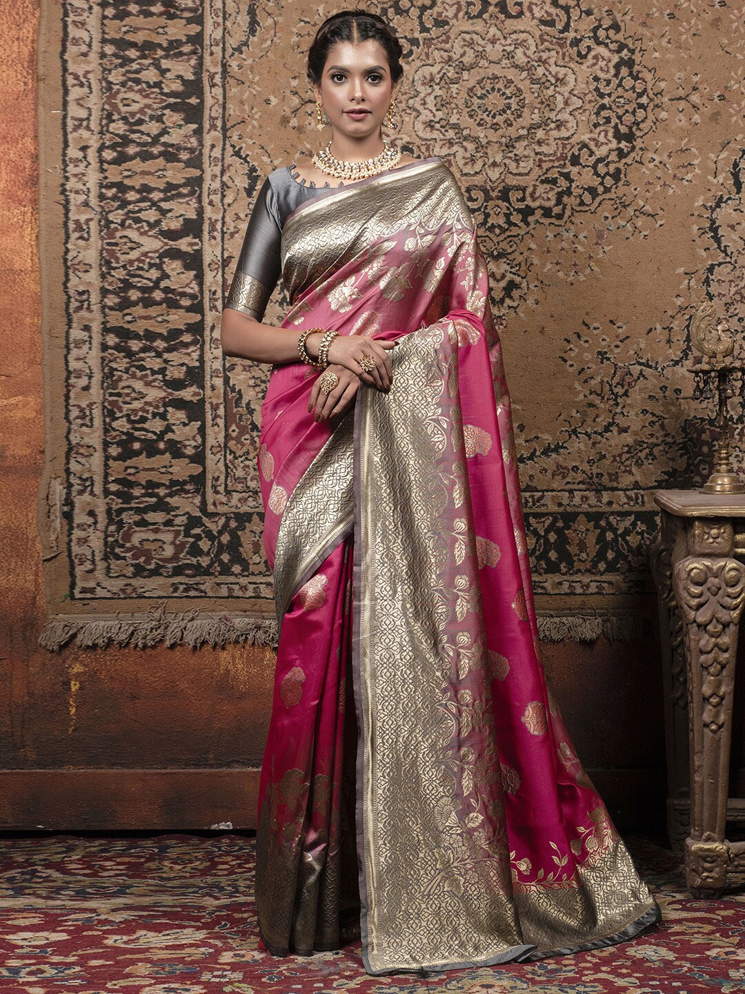 

Mitera Pink Ethnic Motifs Woven Design Zari Banarasi Saree