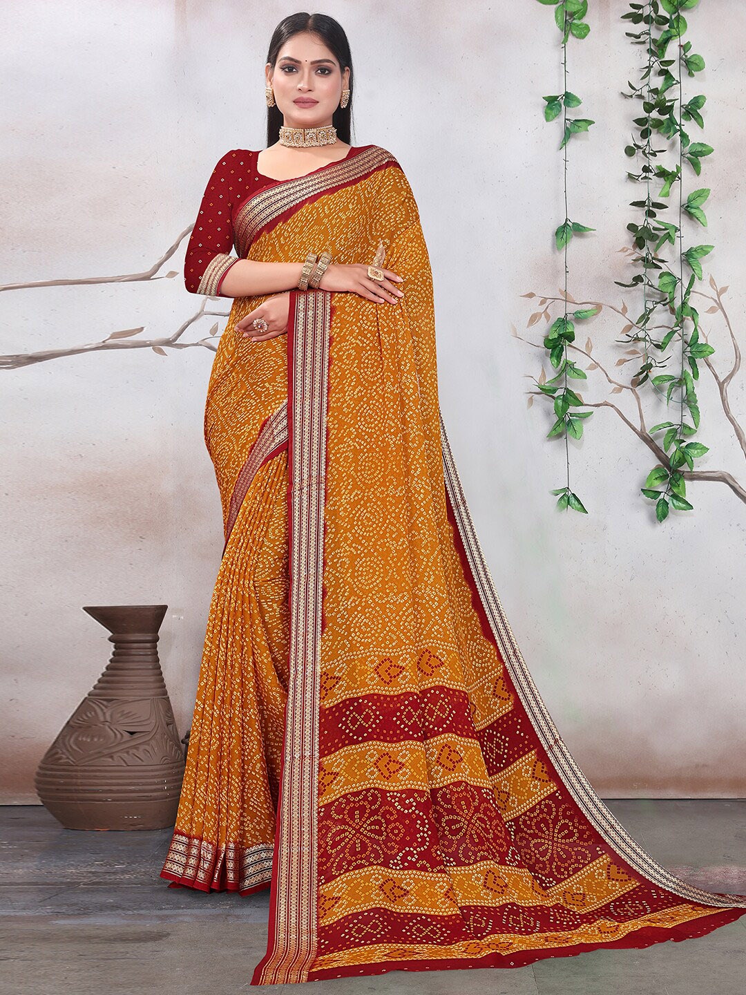 

Mitera Bandhani Printed Zari Saree, Yellow