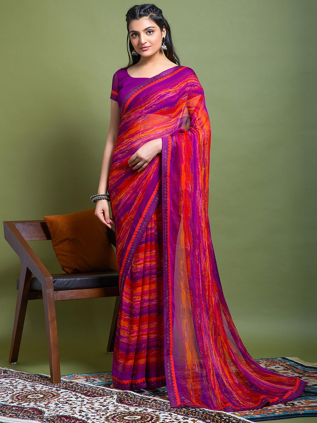

Mitera Violet Abstract Printed Beads & Stones Detailed Saree, Purple