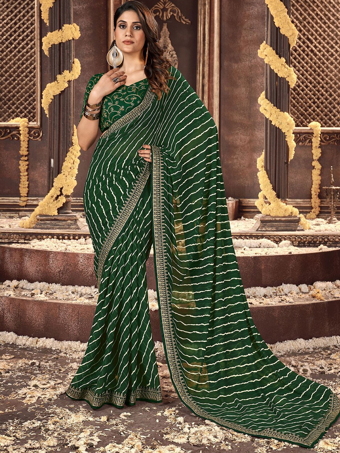 

Satrani Leheriya Printed Embroidered Leheriya Saree, Green