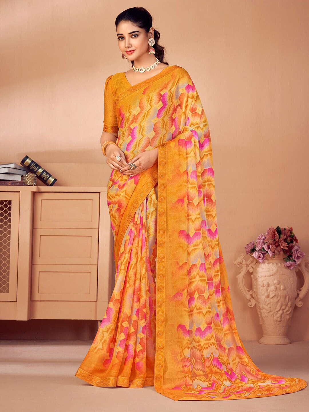 

Satrani Abstract Printed Saree, Yellow