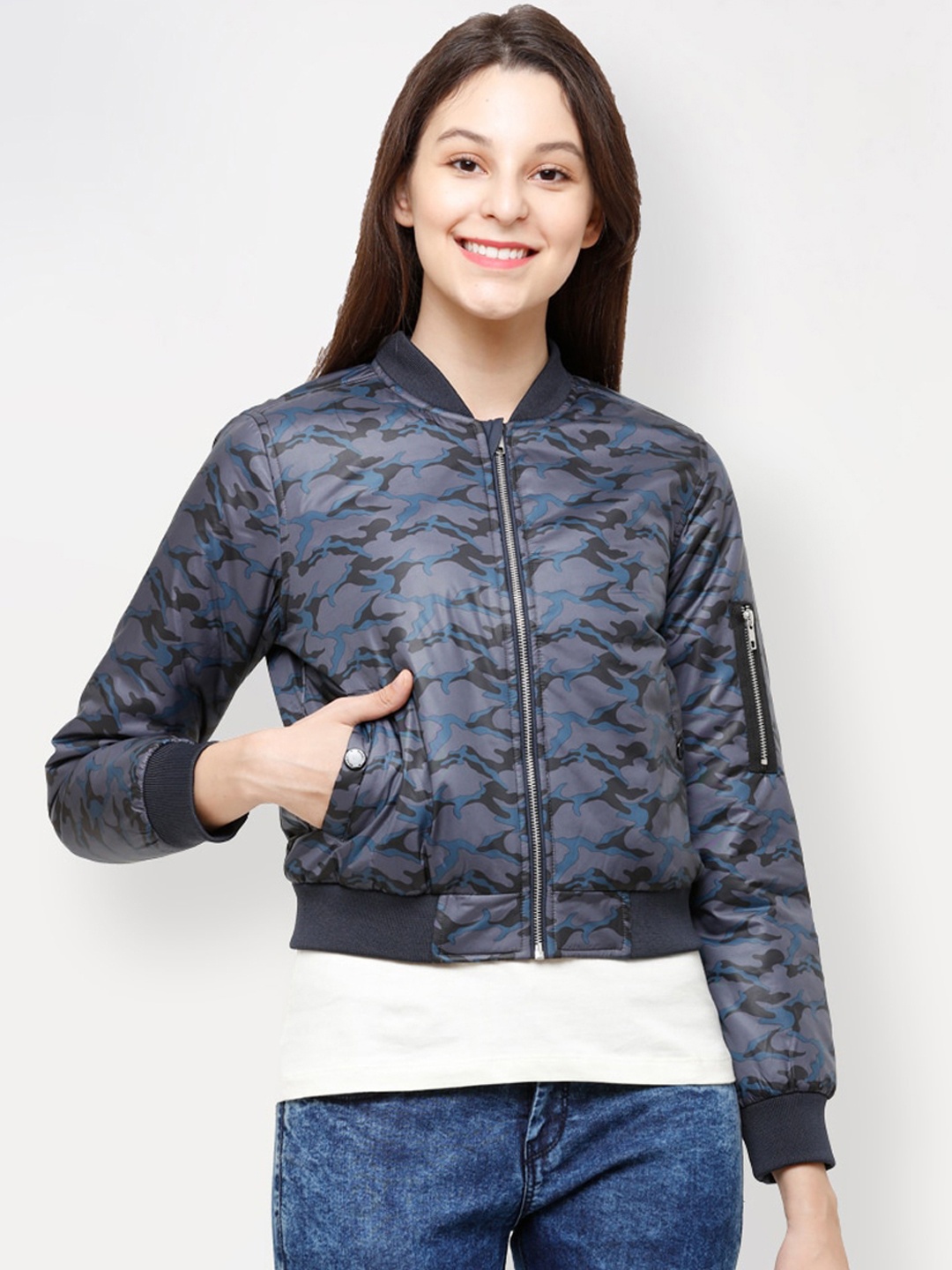 

HOUSE OF VEDAS Camouflage Printed Zip Detail Lightweight Bomber Jacket, Navy blue
