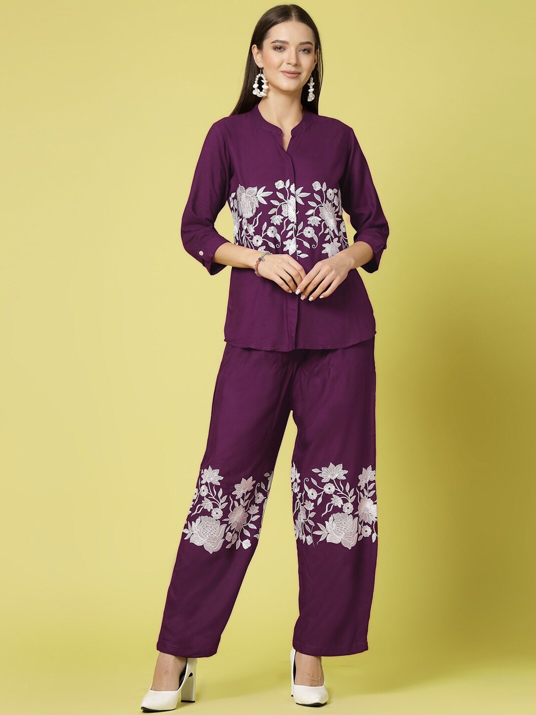 

ATRAENTA Floral Printed Mandarin Collar Pure Cotton Top with Trousers, Burgundy