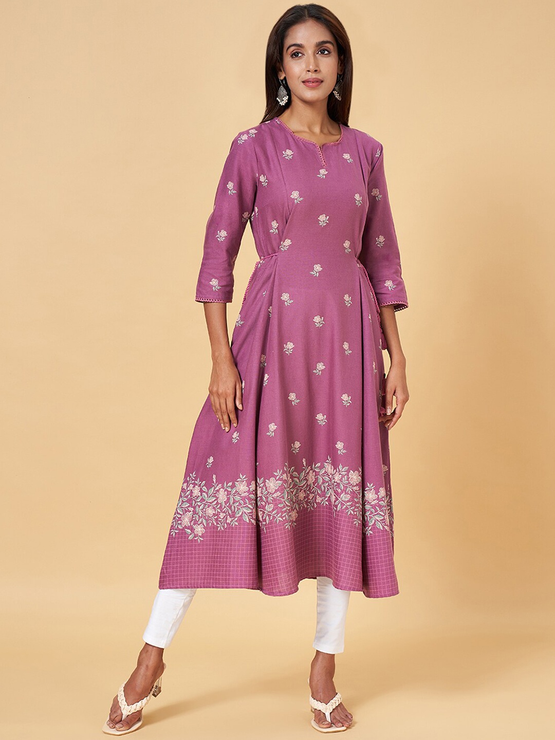 

RANGMANCH BY PANTALOONS Floral Embroidered Anarkali Kurta, Mauve