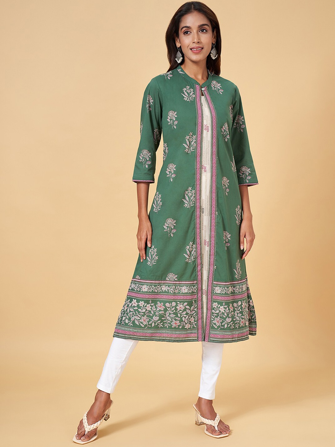 

RANGMANCH BY PANTALOONS Floral Printed Cotton A-Line Kurta, Green
