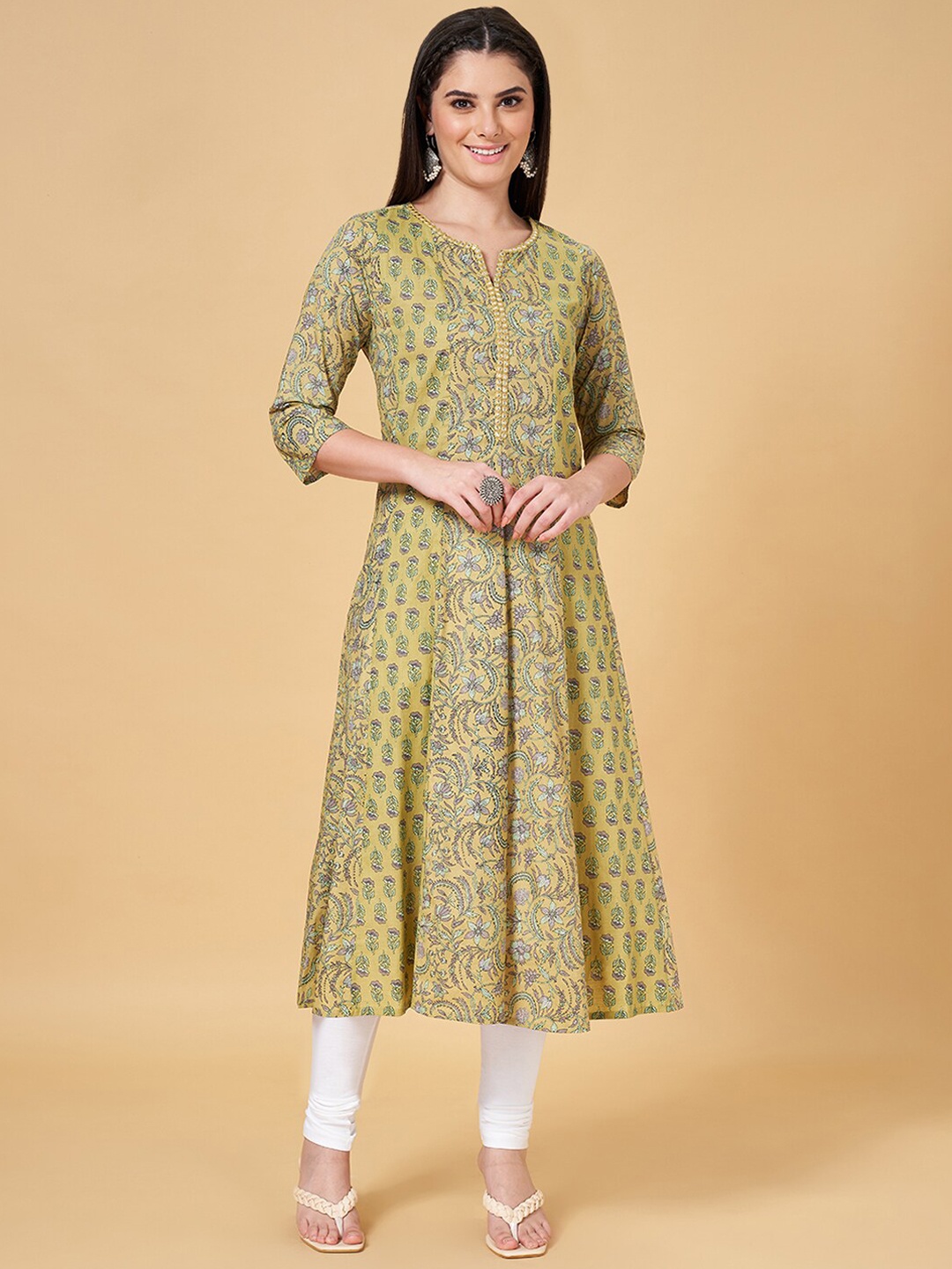 

RANGMANCH BY PANTALOONS Floral Printed Mirror Work Cotton Anarkali Kurta, Green