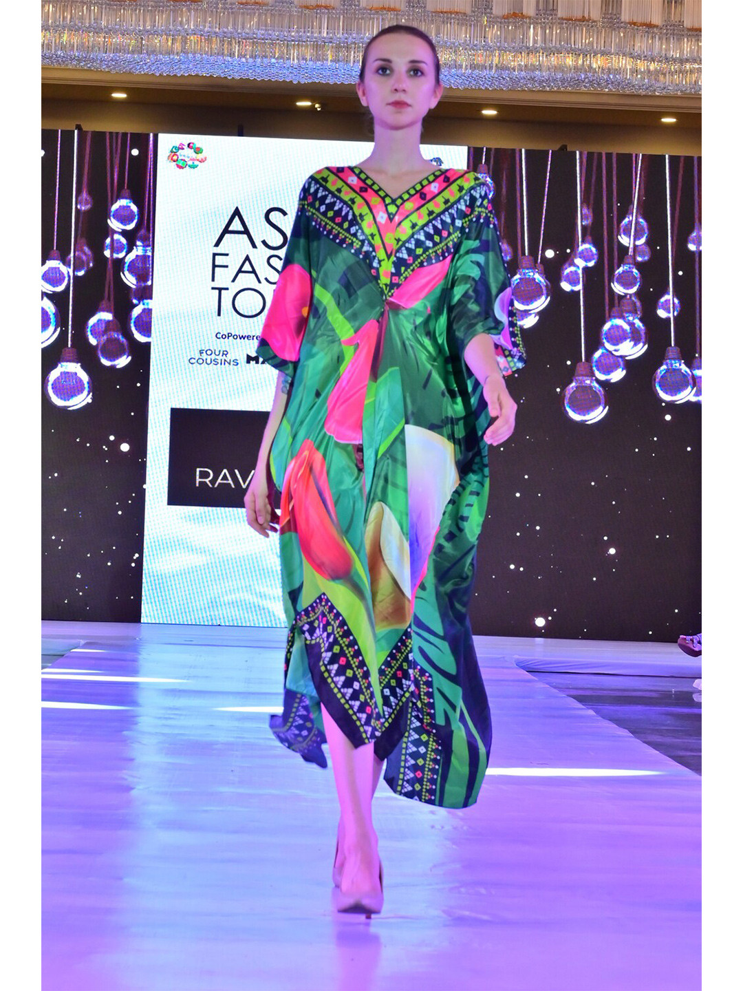 

Rajoria Instyle Floral Printed Kaftan Midi dress, Green