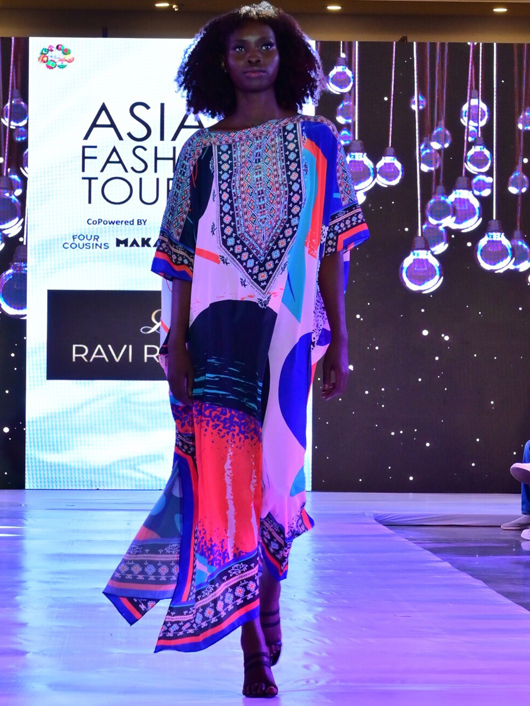 

Rajoria Instyle Abstract Printed Extended Sleeves Maxi Kaftan dress, Blue