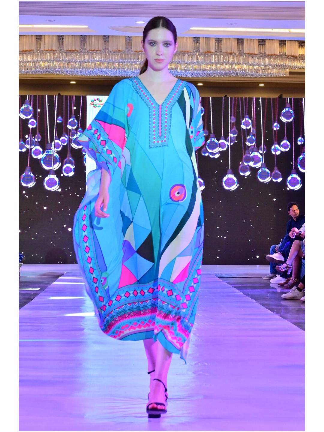 

Rajoria Instyle Geometric Printed V-Neck Extended Sleeves Crepe Kaftan Midi Dress, Blue