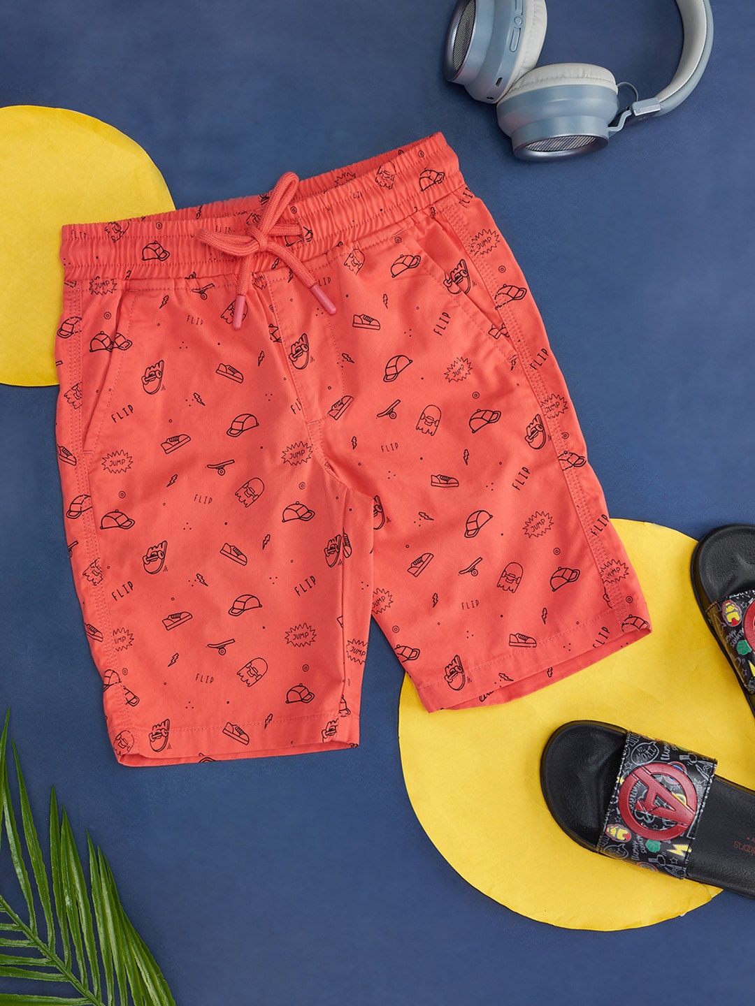 

Pantaloons Junior Boys Conversational Printed Mid Rise Cotton Regular Shorts, Coral