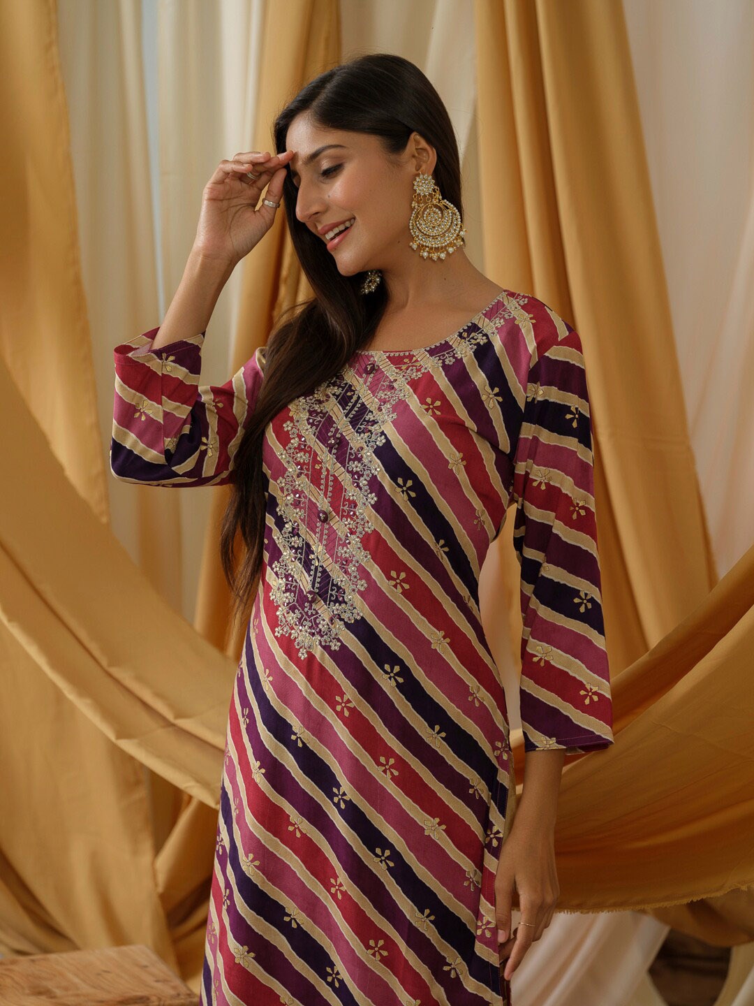 

Sangria Striped Straight Kurta, Purple