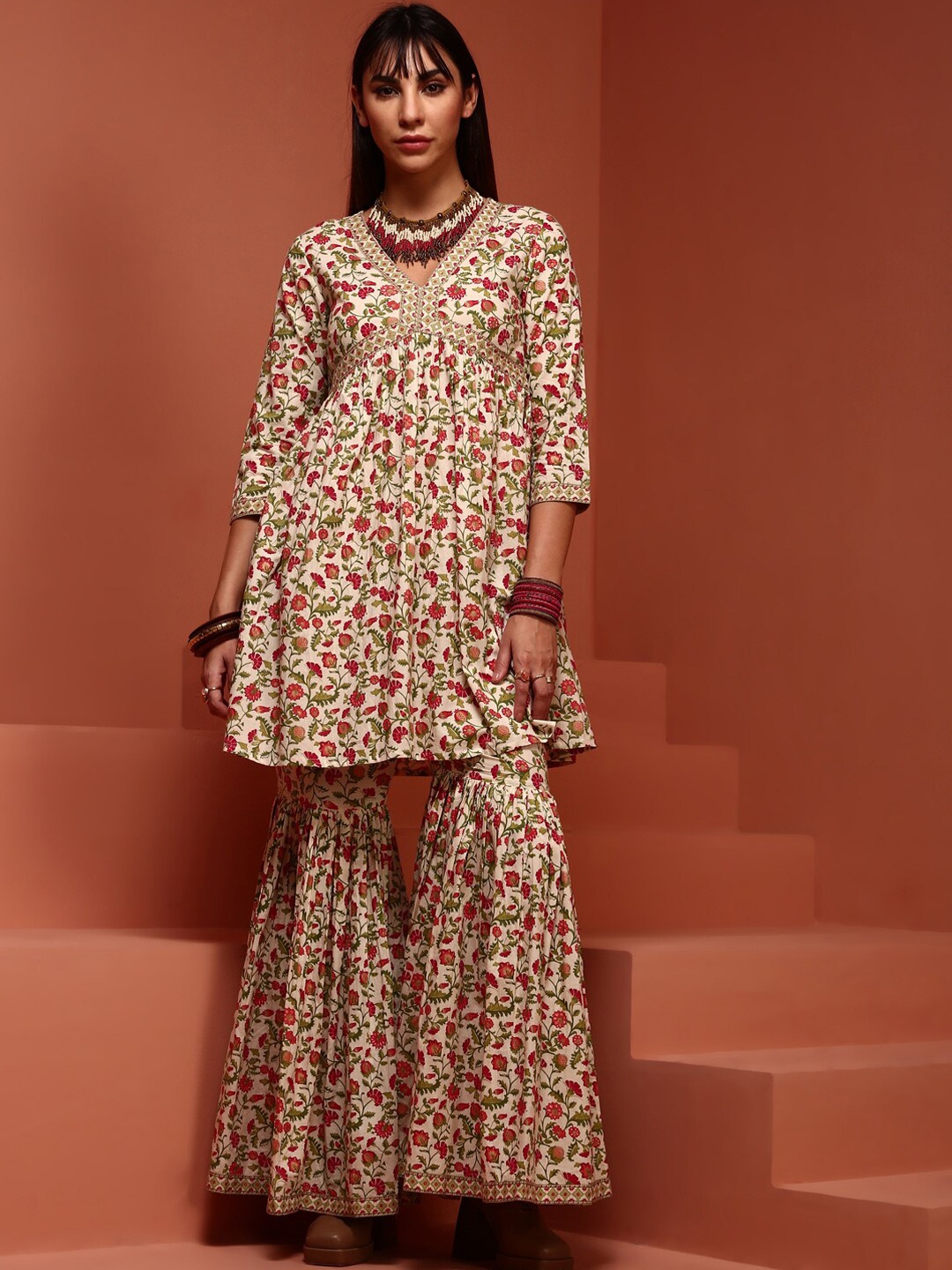 

IMARA Floral Printed Empire Pure Cotton Kurta With Sharara, White
