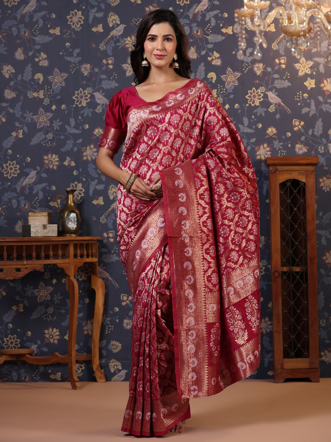 

House of Pataudi Banarasi Woven Design Pure Silk Saree With Blouse Piece, Maroon