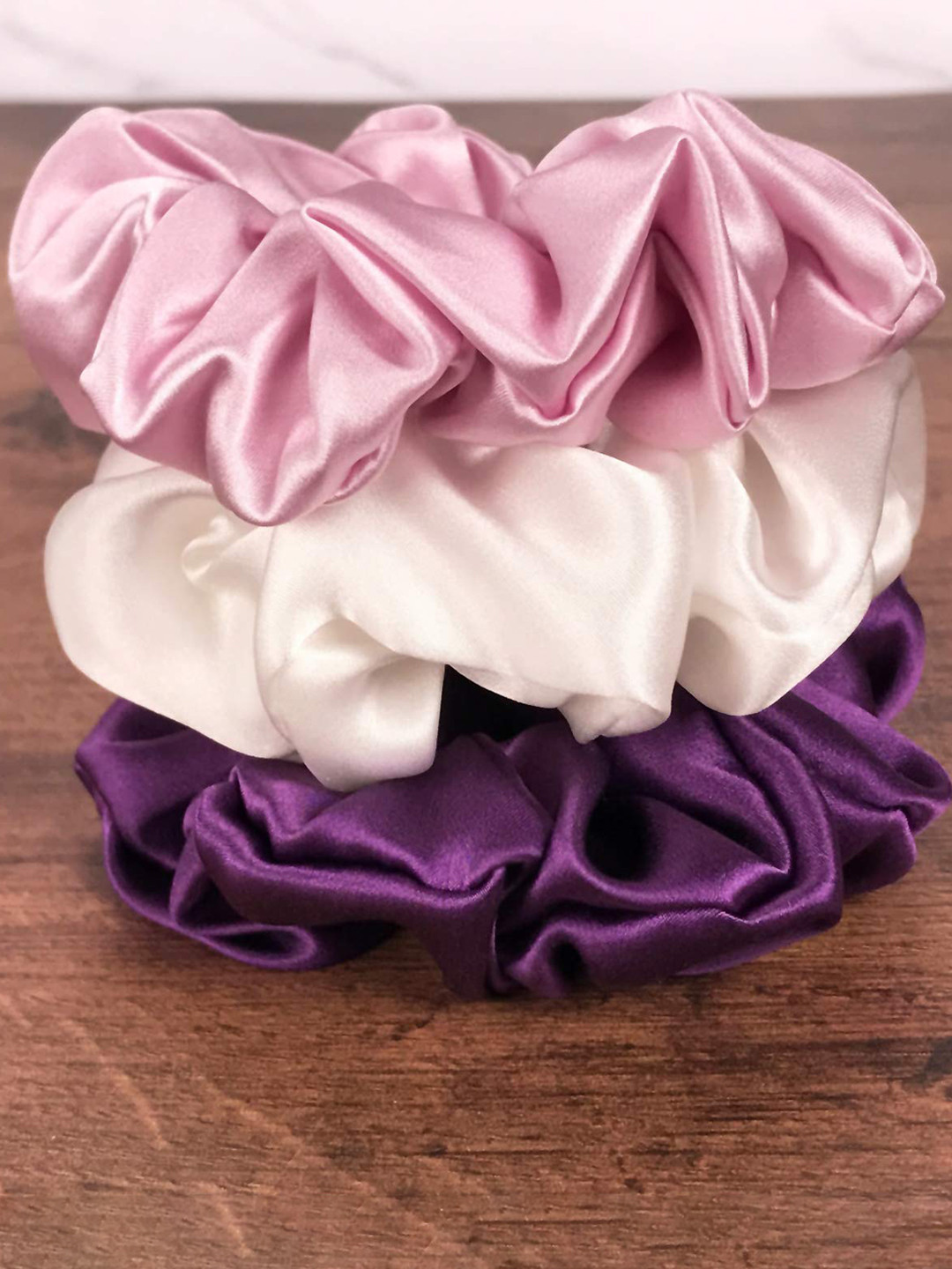 

VAGHBHATT Set of 3 Ponytail Holders, Purple