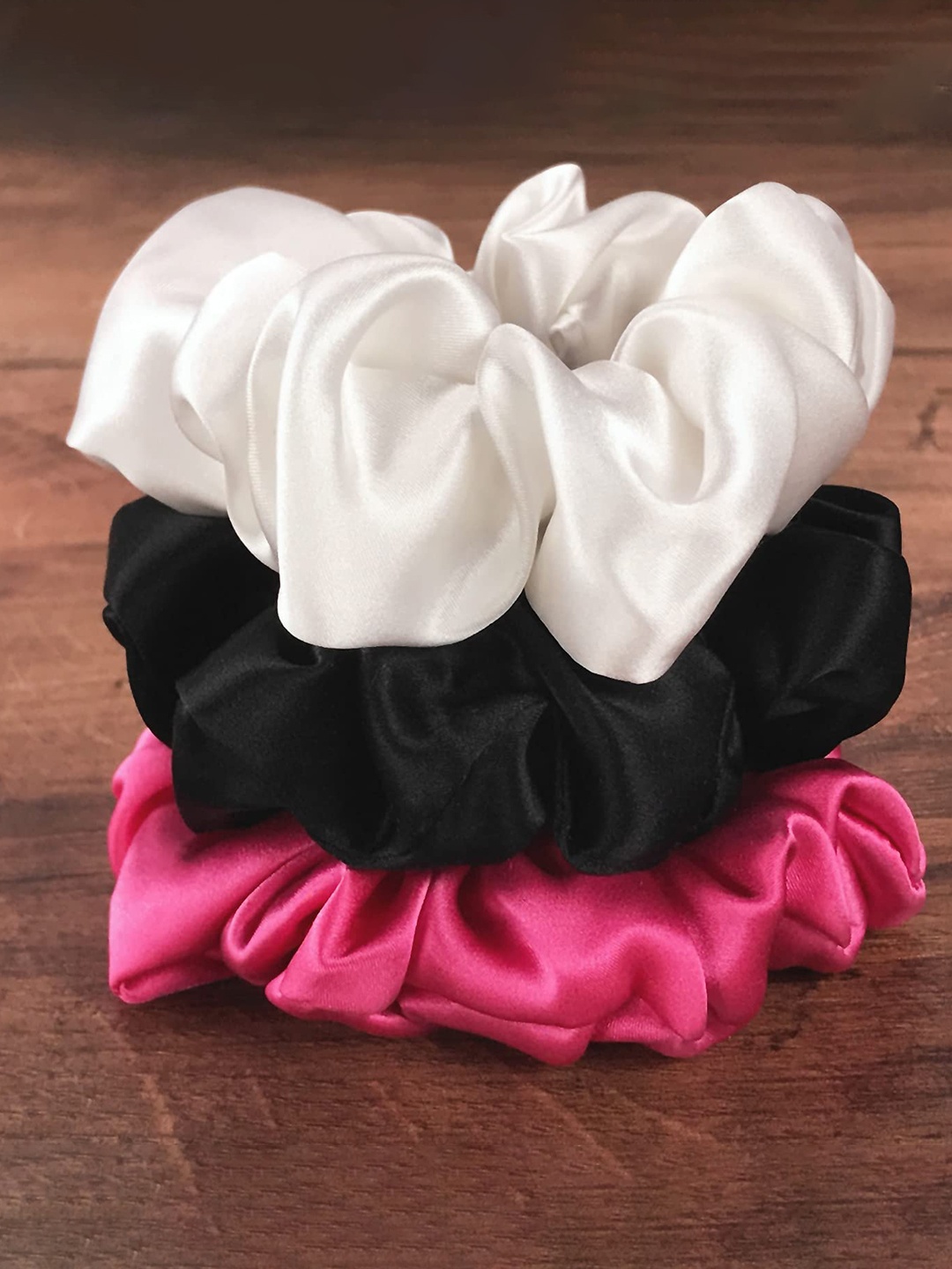FIMBUL Set of 3 Satin Silk Scrunchies, White