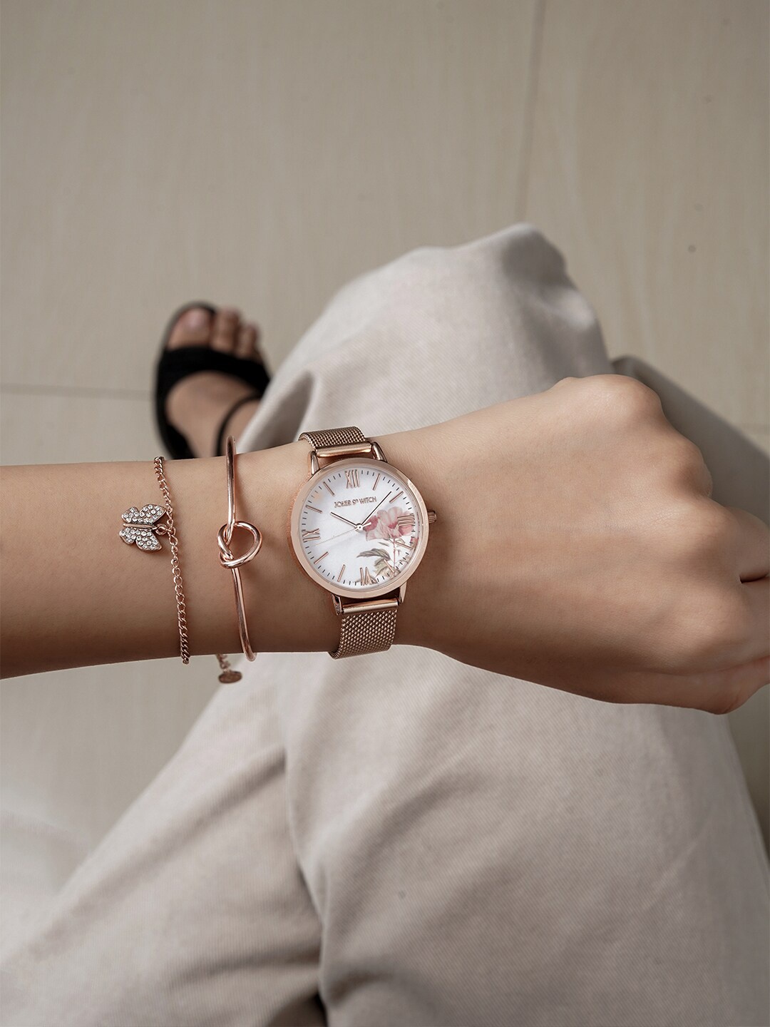 

JOKER & WITCH Women Solid Watch Gift Set, Rose gold
