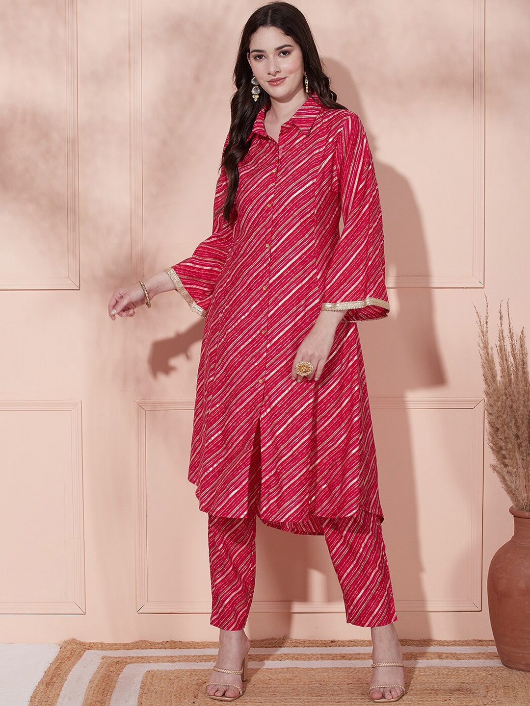 

FASHOR Leheriya Printed Panelled Kurta with Trousers, Pink