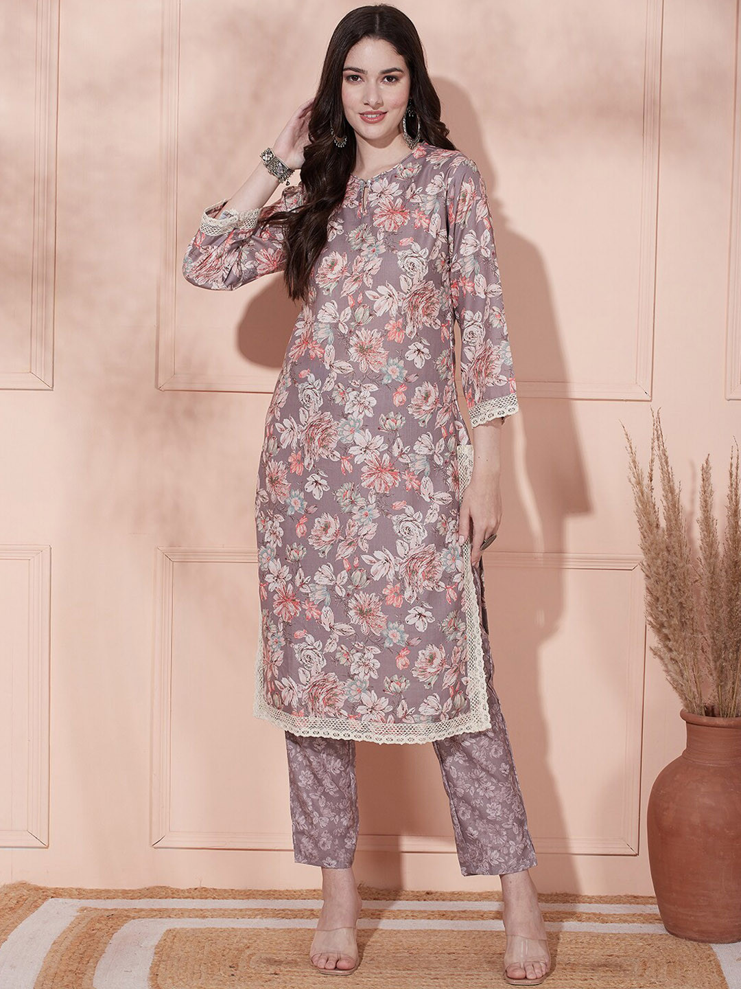 

FASHOR Floral Printed Straight Linen Kurta With Trousers, Grey