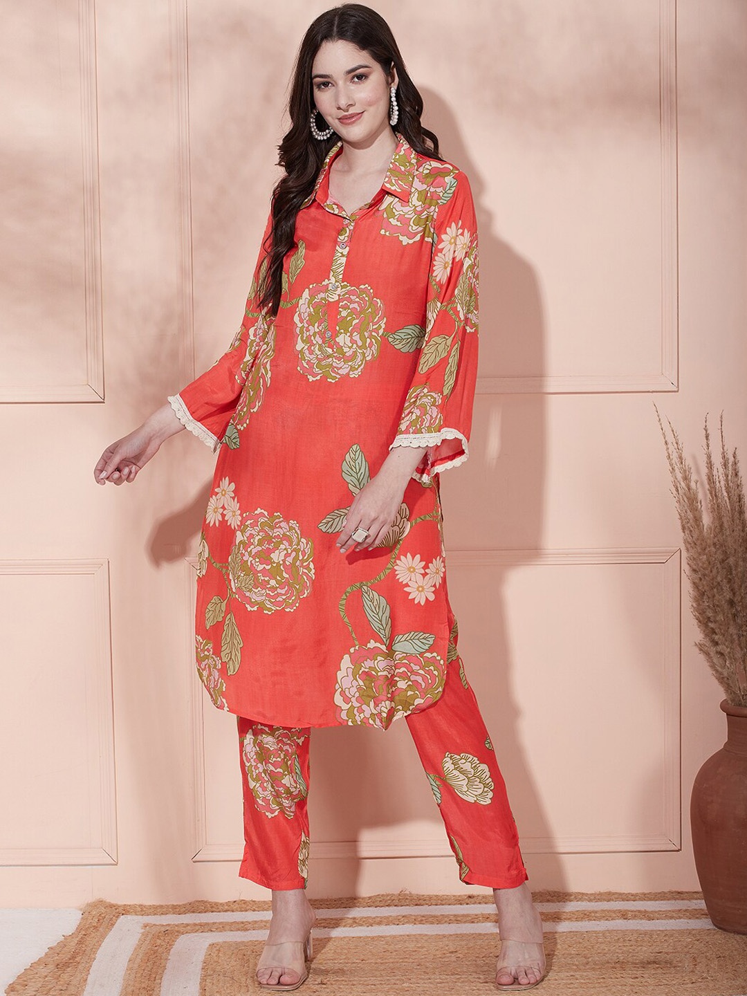 

FASHOR Floral Printed Straight Shirt Collar Kurta With Trousers, Orange