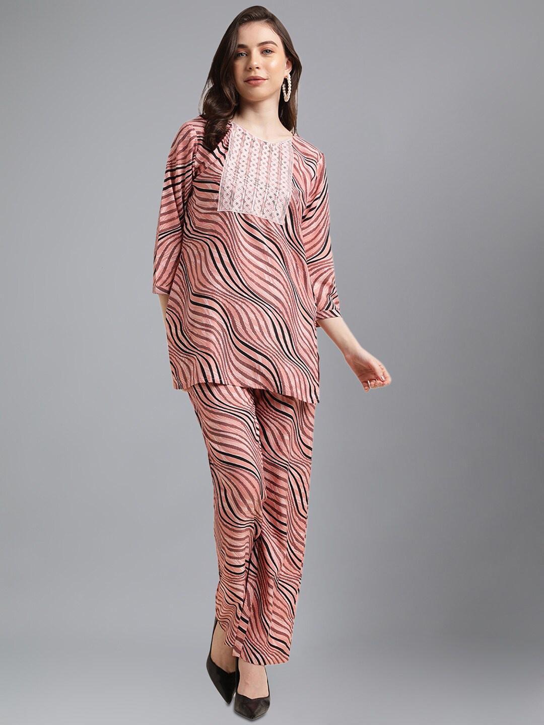 

KALINI Digital Abstract Printed Round Neck Kurti With Trouser, Peach