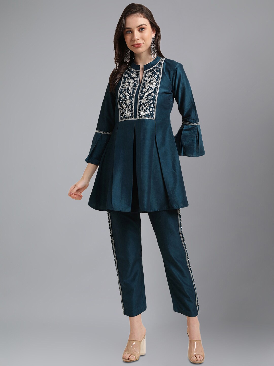 

KALINI Embroidered Mandarin Collar Top With Trousers, Teal