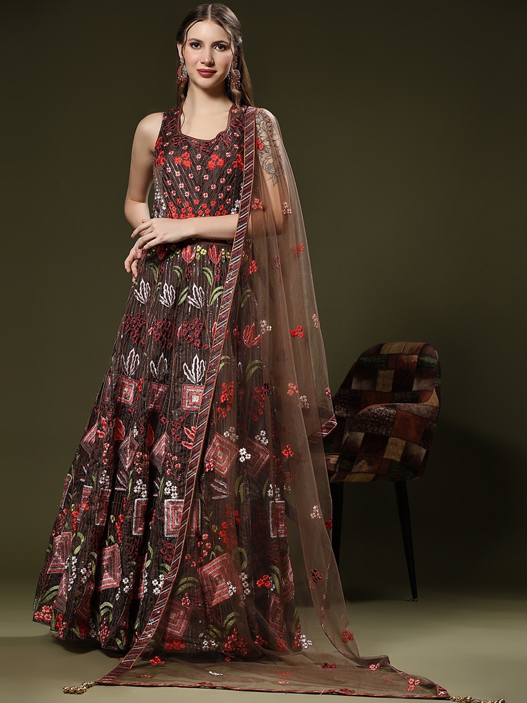 

JUST FASHION Floral Embroidered Ethnic Gown With Dupatta, Brown