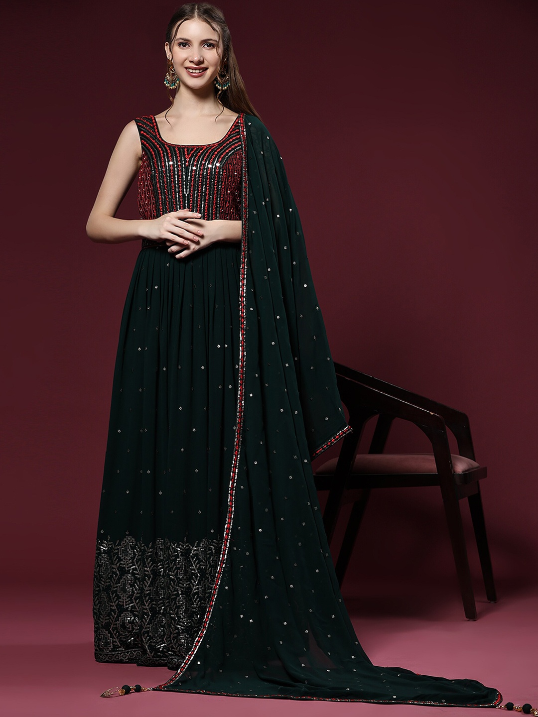 

JUST FASHION Ethnic Motif Embroidered Sequined Georgette Ethnic Gown With Dupatta, Green