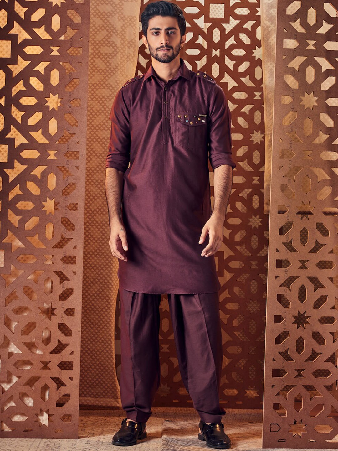 

charkhee Beads and Stones Chanderi Cotton Kurta with Salwar, Burgundy