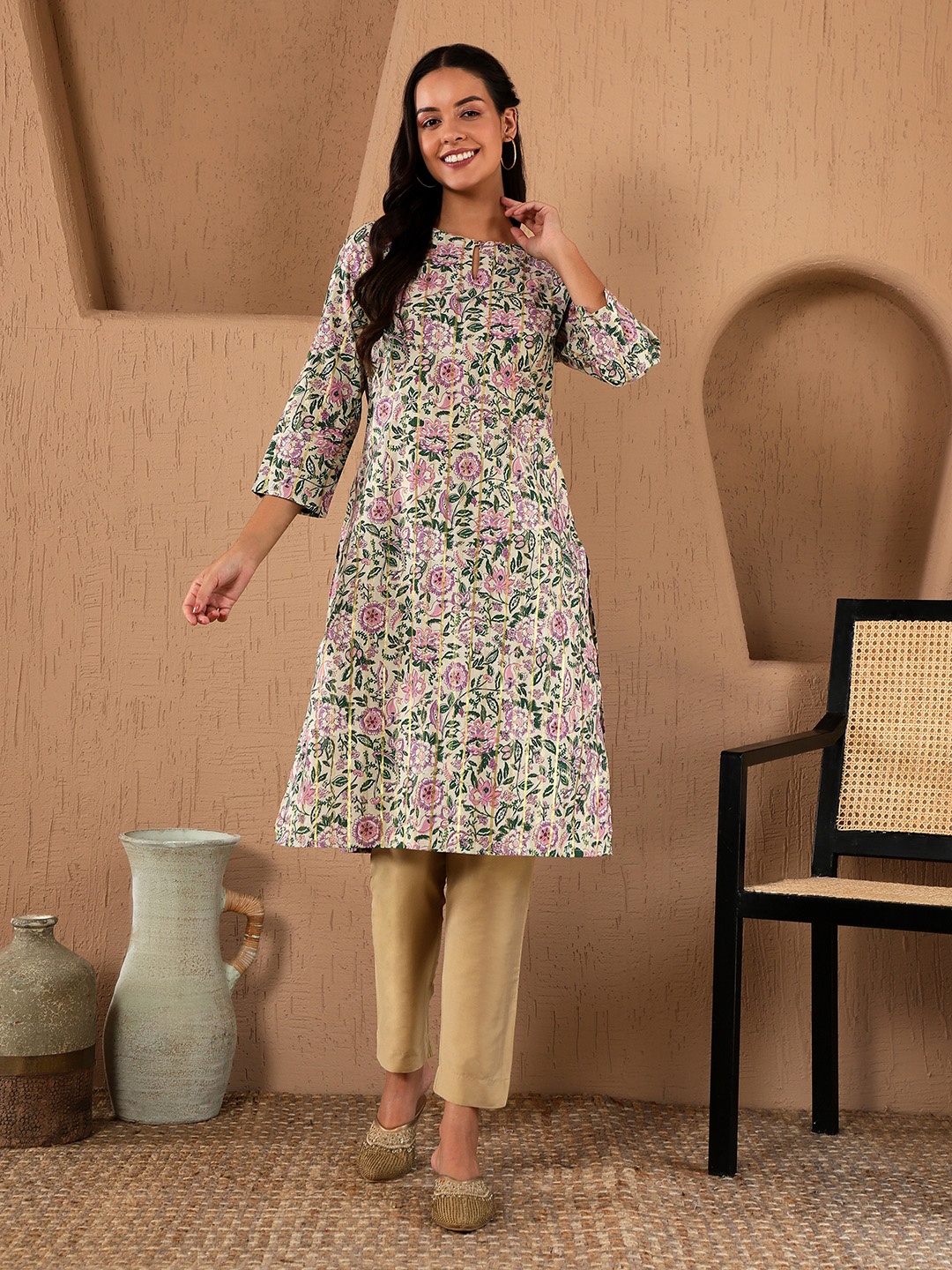 

W Floral Printed Straight Kurta, Off white