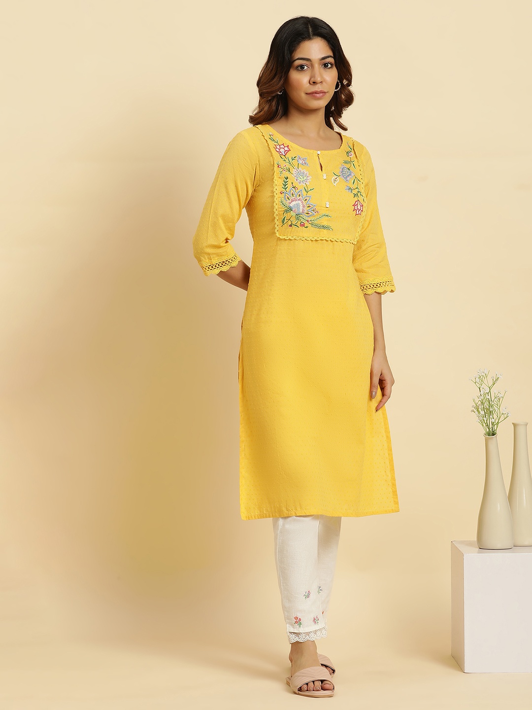 

W Floral Embroidered Keyhole Neck Pure Cotton Kurta, Yellow