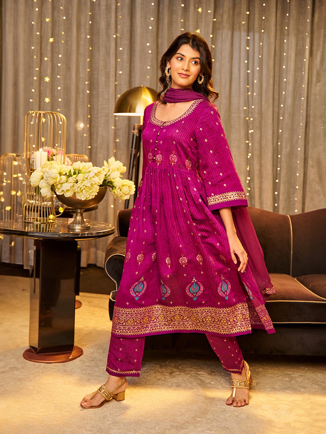 

W Floral Printed Beads and Stones Straight Kurta With Trousers & Dupatta, Purple