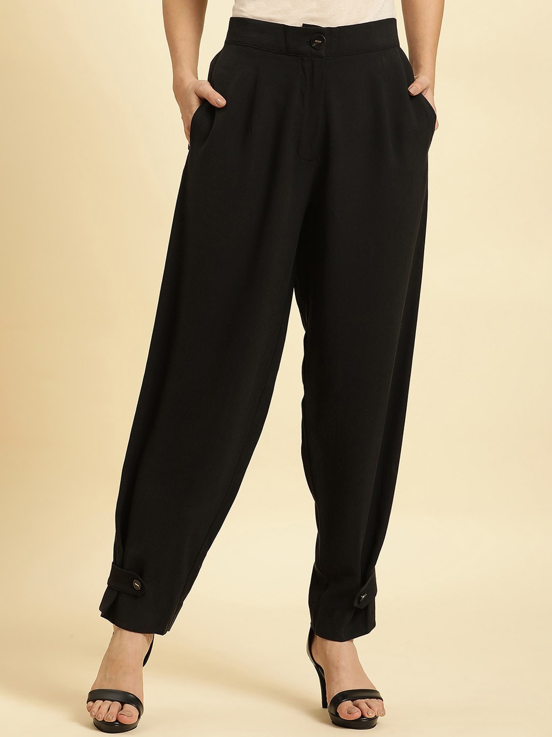 

W Women Mid-Rise Straight Fit Pleated Trousers, Black