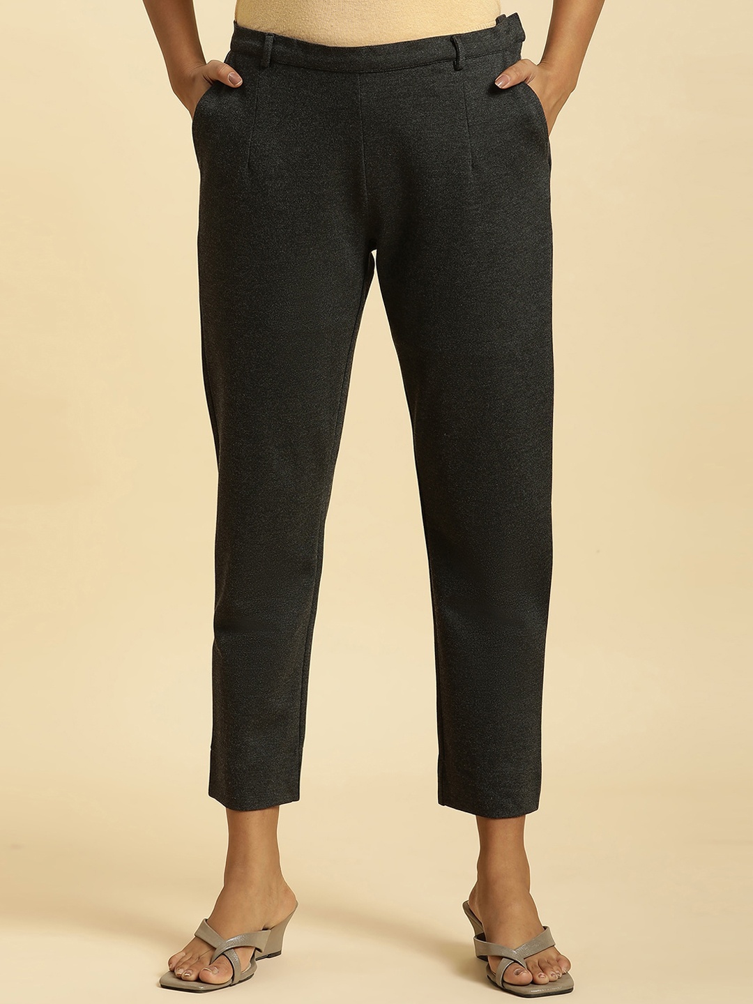 

W Women Slim Fit Mid-Rise Cropped Trousers, Grey