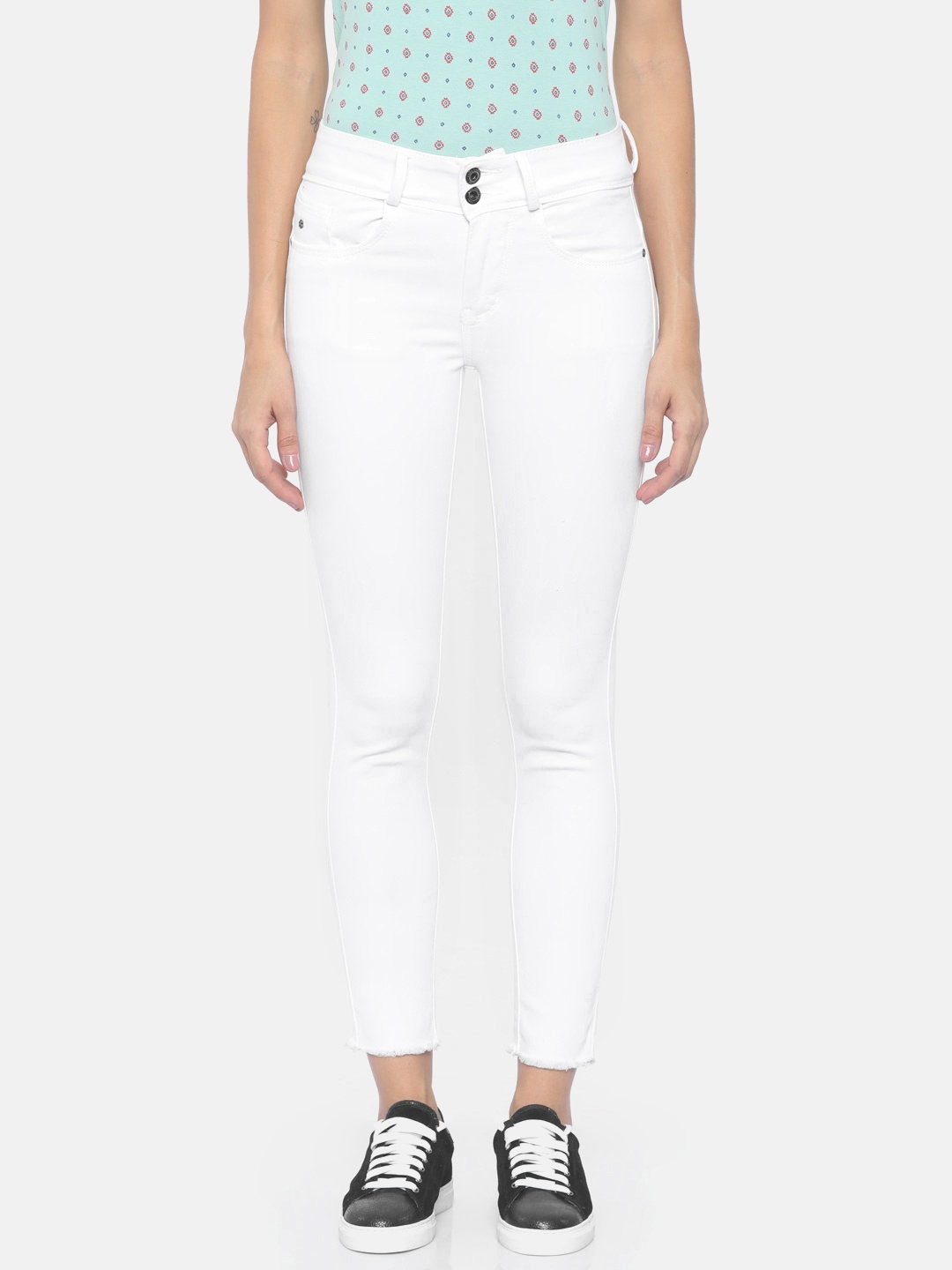 

Code 61 Women White Jegging Skinny Fit Mid-Rise Clean Look Stretchable Jeans